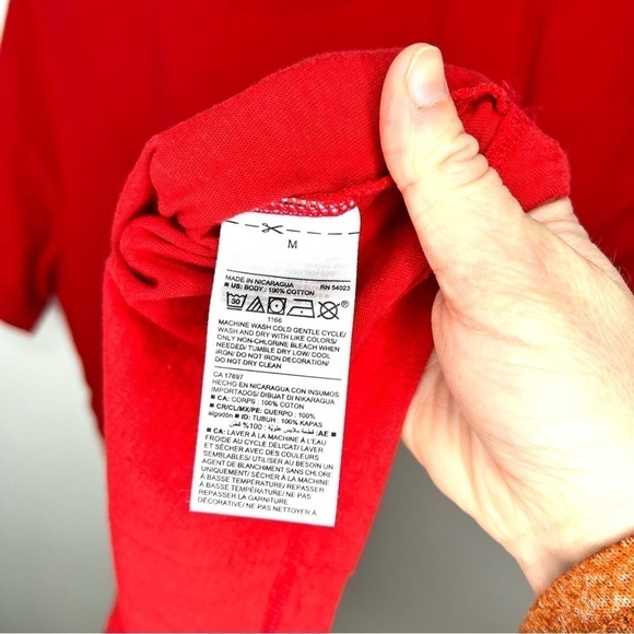 Old Navy So Elfing Merry Pun Funny Layering T-Shirt Short Sleeve Medium NWT - Picture 6 of 11